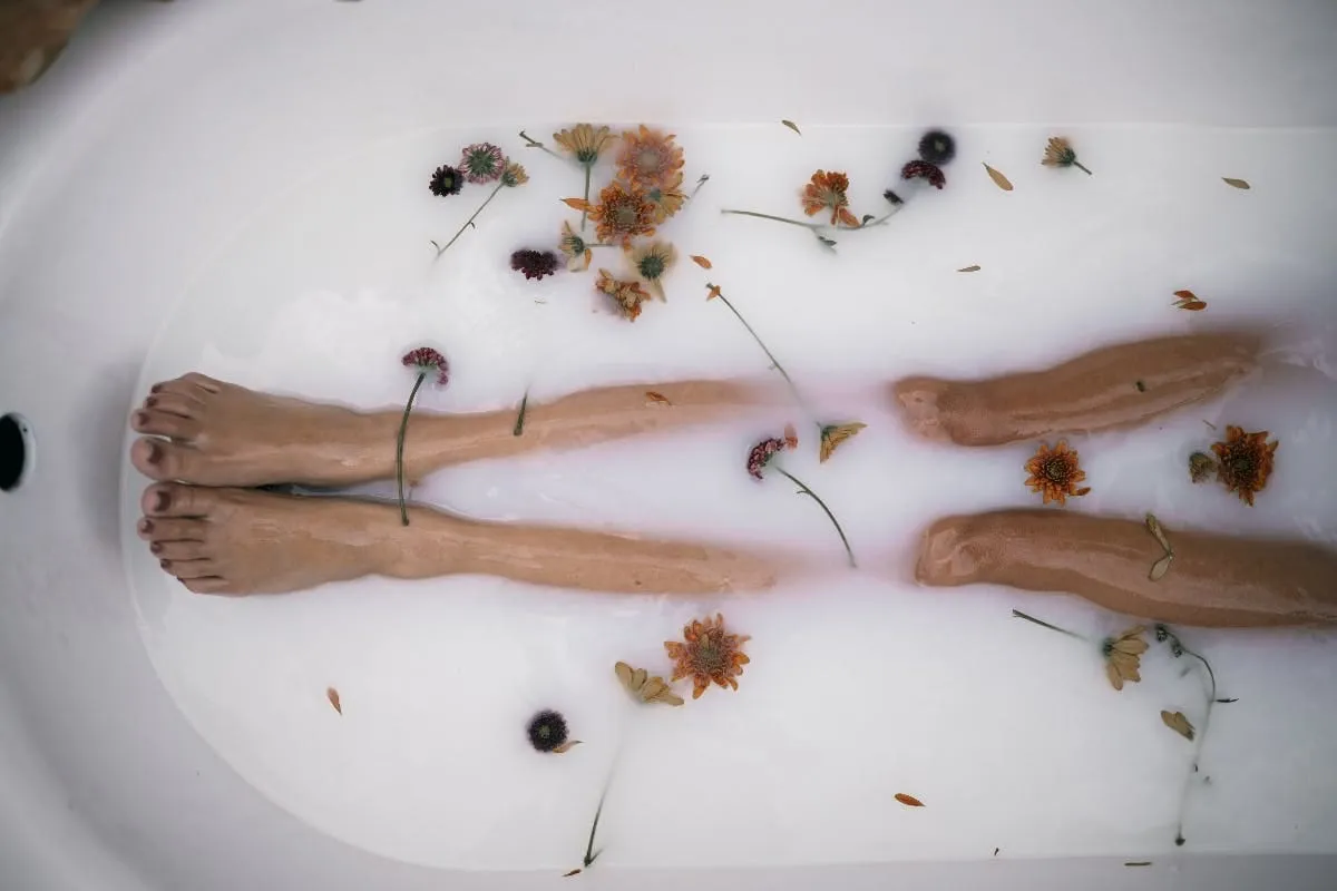 How to get rid of strawberry legs