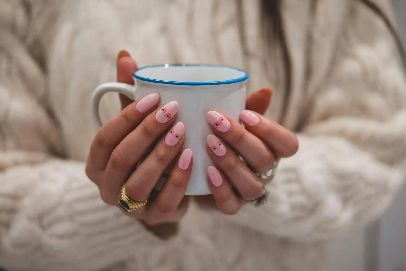 The ultimate guide to the different nail shapes